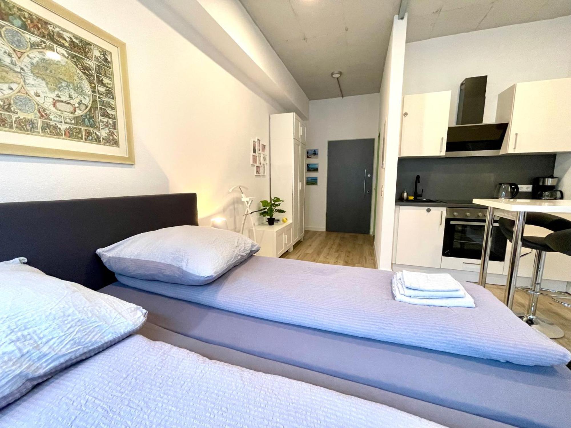Neu Wunderschoenenes Weisses Apartament Am Schloessle Zentrum Goldstadt بفورتسهايم المظهر الخارجي الصورة